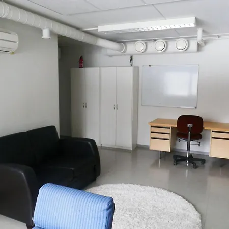 Laehellae Keskustaa Lejlighed